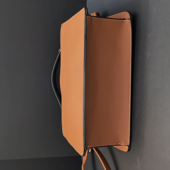 Scarleton Women's Brown Handbag/Satchel/Crossbody Bag. - Picture 8 of 16